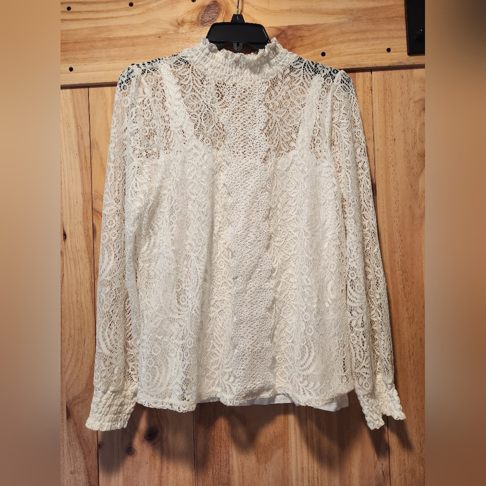 Lacey White top